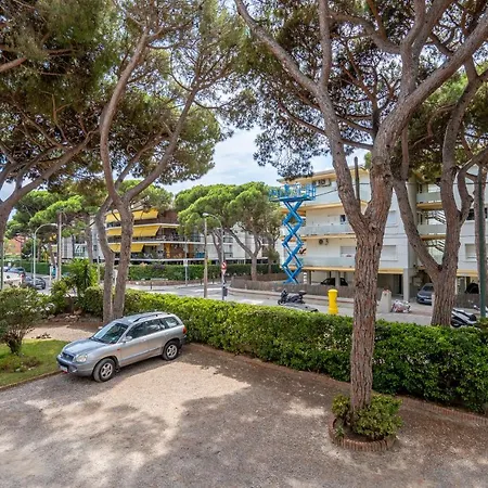 Apartment Beautiful Flat Beach, Casteldefels